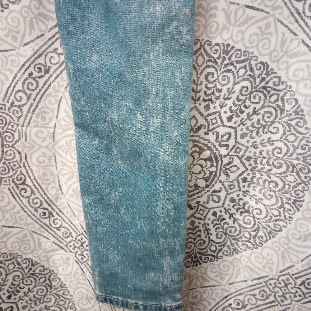 NWT Blue Topic Distressed Patchwork Paint Slapper SkinnyLeg Jeans Size Junior5/6 - Picture 11 of 12